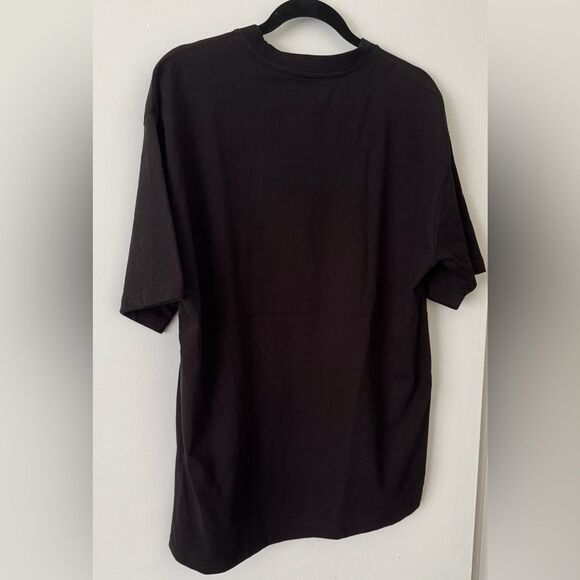 Market T-Shirt - Picture 2 of 3